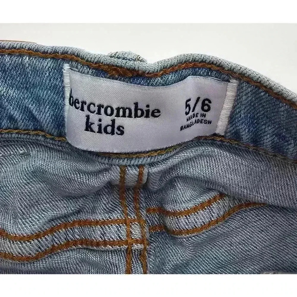2 Pair Abercrombie Kids Boy's Size 5/6 Jean Shorts - Picture 6 of 7